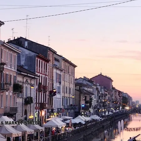 Duomo Luxury House 9 Pax Holiday home Milan