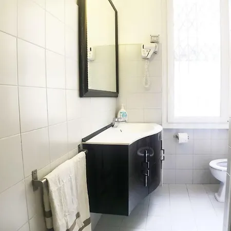 Duomo Luxury House 9 Pax * Milan