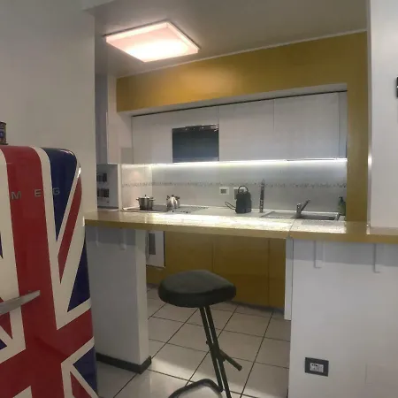 Duomo Luxury House 9 Pax בית נופש